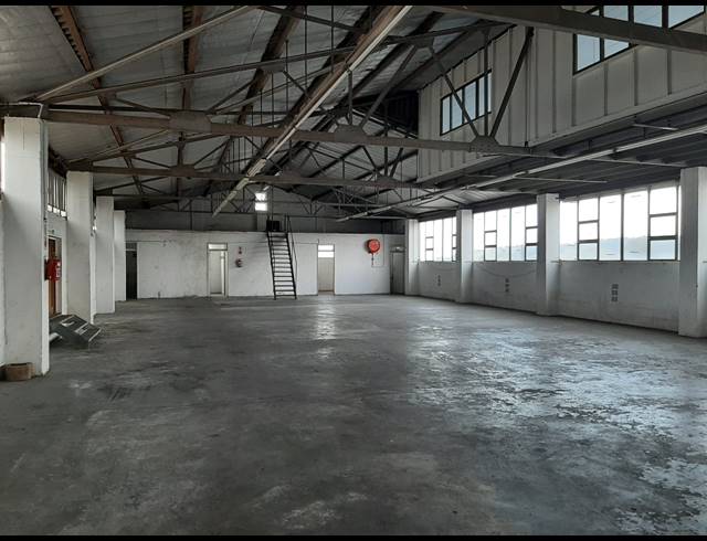 465M² WAREHOUSE TO LET IN NEW GERMANY